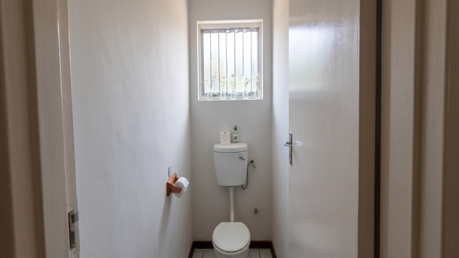 4 Bedroom Property for Sale in Arniston Western Cape
